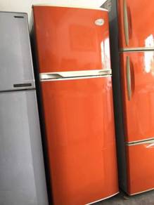 Electrolux 2 doors Peti Sejuk Ais ice Refrigerator