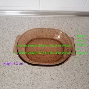 Vintage PYREX Corning Oval-shape Baking Dish