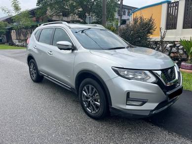 Nissan X-Trail X-TRONIC CVT HYBRID in Selayang, SGR