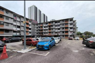 Flat For Sale in Rumah Pangsa Larkin ( Flat Larkin )