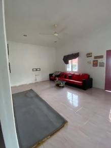 Bungalow House For Rent in Batu Pahat,JHR