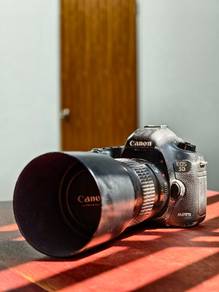 Canon EOS 5D Mark III / Canon EF 135mm f/2L USM