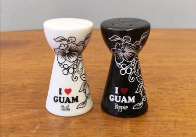 I love Guam salt pepper shakers