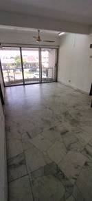 Apartment For Rent in Kinrara Court