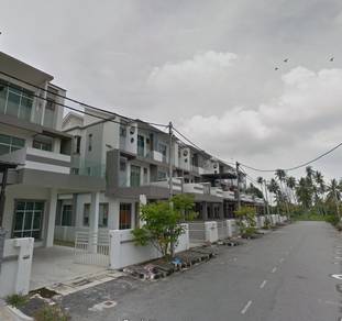 3-storey Terraced House For Sale in Nibong Tebal,PNG