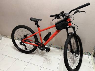 99% New Mountain Bike with Equipment