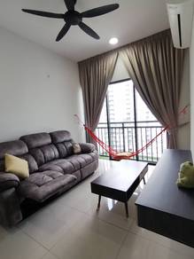 Condominium For Rent in Platinum Arena
