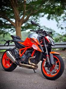KTM 1290 Super Duke R