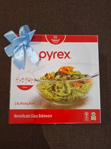 Pyrex Bowl