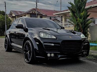 Porsche Cayenne in Kota Kinabalu, SBH