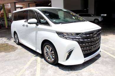 Toyota Alphard Z in Country Heights, KUL