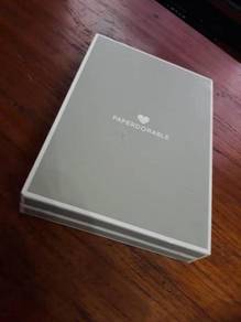 Empty box - paperdorable
