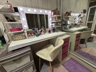 Vanity Mirror with drawer and Nordic chair