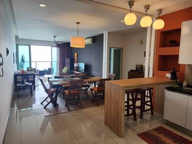 Condominium For Rent in 10 Island Resort