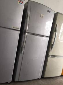 Toshiba Refrigerator 2 doors fridge Peti Sejuk Ais