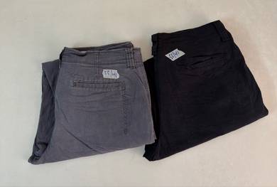 Wrangler Cargo sz 32 Combo:)..