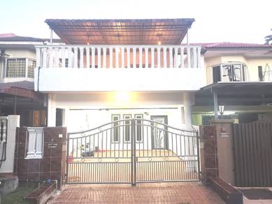 2-storey Terraced House For Sale in Seri Kembangan,SGR