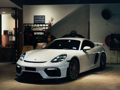 2017 Porsche 718 CAYMAN