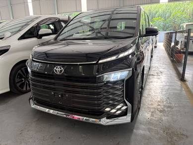 Toyota Voxy S-Z in Shah Alam, SGR