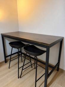 RUMA Solid Timber Bar Table