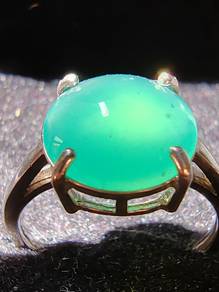 Giok Jadeite Jed Hijau Tua Gred "Glassy Ice" Burma