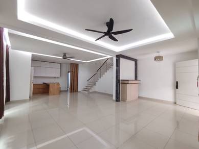 Cluster House For Sale in Tebrau,JHR