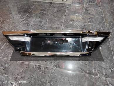 Toyota Vellfire 2013 ANH20 Rear Garnish Cover Used