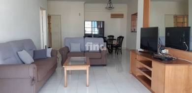 Condominium For Rent in Gold Coast