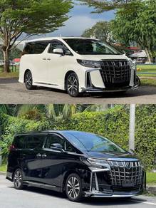 Toyota Alphard SC in KLCC, KUL