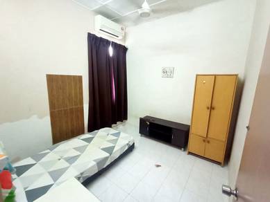 Room in Batu Berendam, MLK