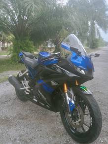 Yamaha R15