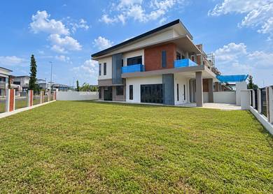 Bungalow House For Sale in Iskandar Puteri,JHR