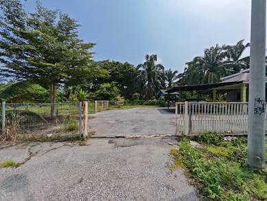 Bungalow House For Sale in Kampong Gajah,PRK