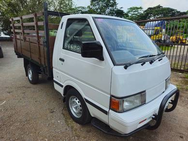Lori Nissan C22 Pick Up Kargo Kayu Vanette Hino