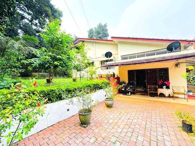 Bungalow House For Sale in Petaling Jaya,SGR