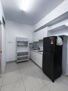 Condominium For Rent in Tulip Apartment