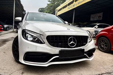 Mercedes Benz C180 180 AMG SPORT (CBU) in Salak Selatan, KUL