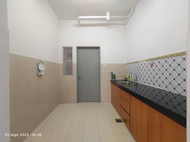 Apartment For Rent in LakeView Residency @ Cyber Heights Villa