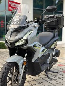 Honda ADV 160