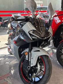 CFMOTO 675SR-R