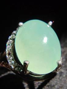 Giok Jadeite Jed Burma Asli Ais Hijau Muda Type A