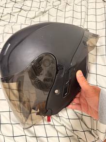 Zeus Zs631 helmet