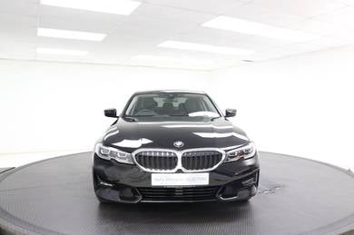 BMW 320i 20i SPORT in Glenmarie, SGR