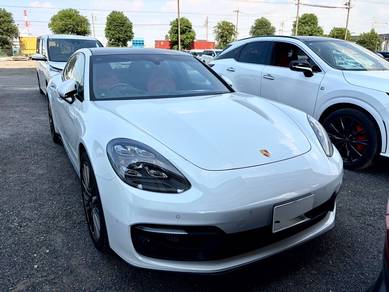 Porsche Panamera 4S in Subang Jaya, SGR