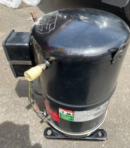 Aircond Compressor (W1)
