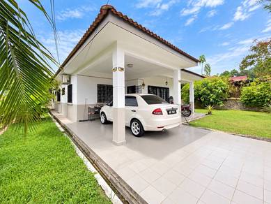 Bungalow House For Sale in Seri Kembangan,SGR