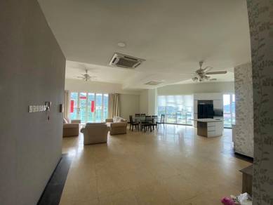Condominium For Rent in Prince Tower