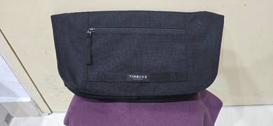 Timbuk 2 sling bag