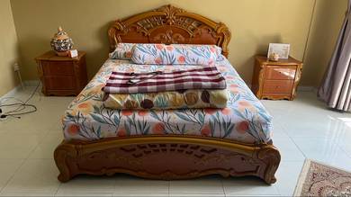 Bedroom Set All Including wardrobe and matresses