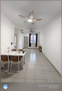 Condominium For Rent in Tangerine Suites
